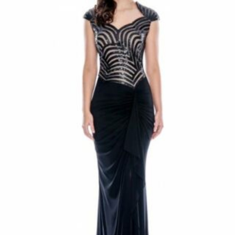 NWT WOMEN DECODE 1.8 Sequined Gown Ruched dress